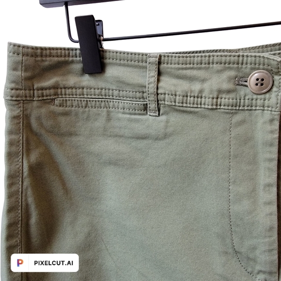 NWT Talbots Wide Leg Chinos - Picture 5 of 6